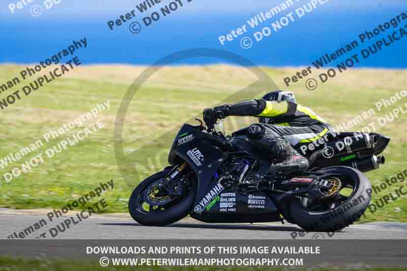 anglesey no limits trackday;anglesey photographs;anglesey trackday photographs;enduro digital images;event digital images;eventdigitalimages;no limits trackdays;peter wileman photography;racing digital images;trac mon;trackday digital images;trackday photos;ty croes